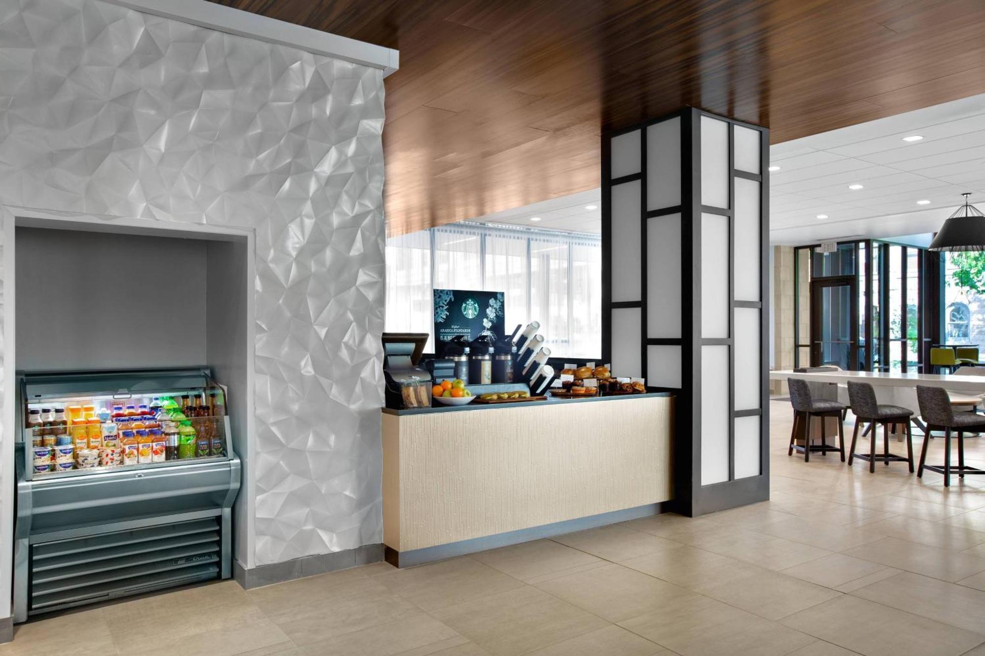 Hotel Courtyard By Marriott Downtown 3*